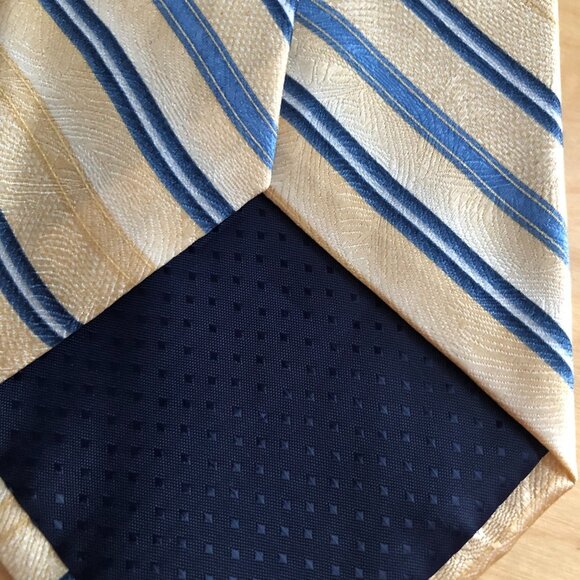 Vintage Pierre Cardin Silk Jacquard Yellow Gold Navy & Light Blue Striped Tie - Picture 6 of 6